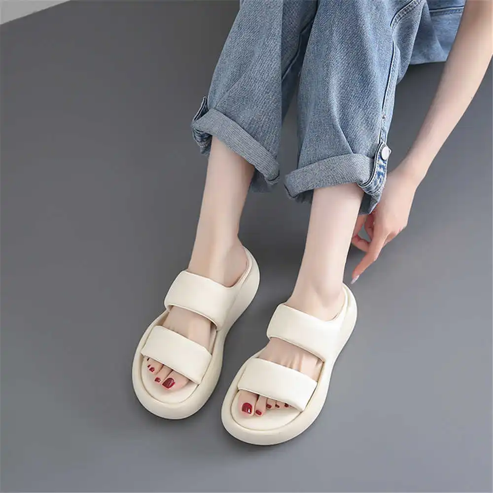 Size 39 Strips Summer Shoes Sa - Aquatic Sports Types ulasan dan harga